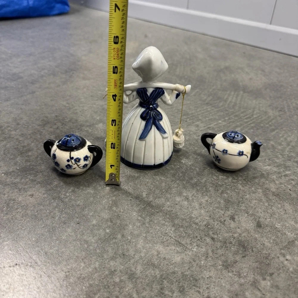 Vintage Made in Japan Dutch Girl Figurine & Teapot Salt Pepper Shaker Set